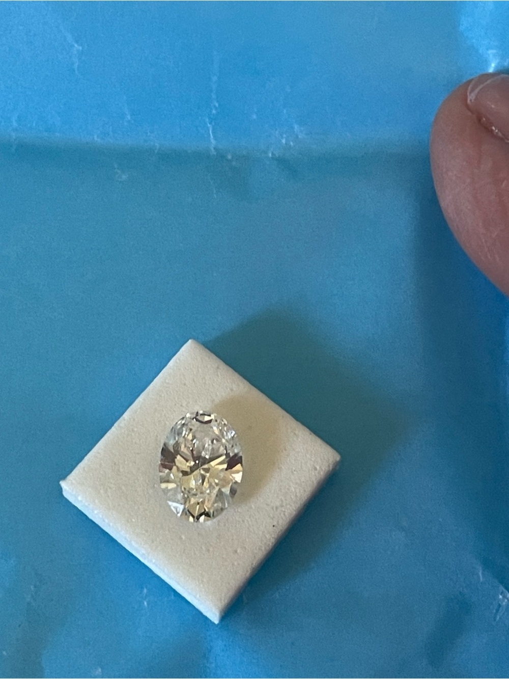 IGI LOOSE OVAL 1.71ct Lab Grown - Picture 3 of 9